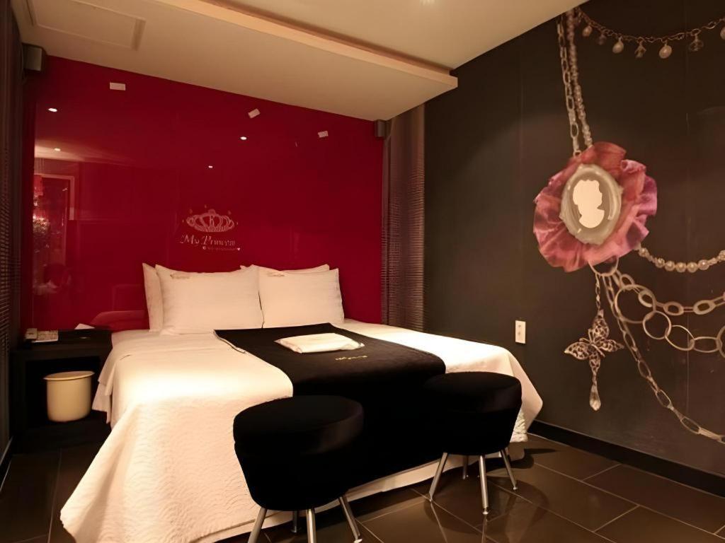 Fox Hotel Сеул Экстерьер фото