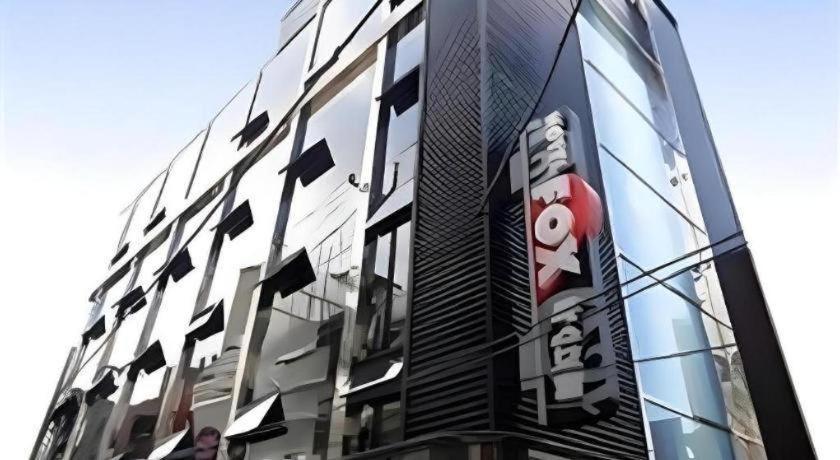 Fox Hotel Сеул Экстерьер фото